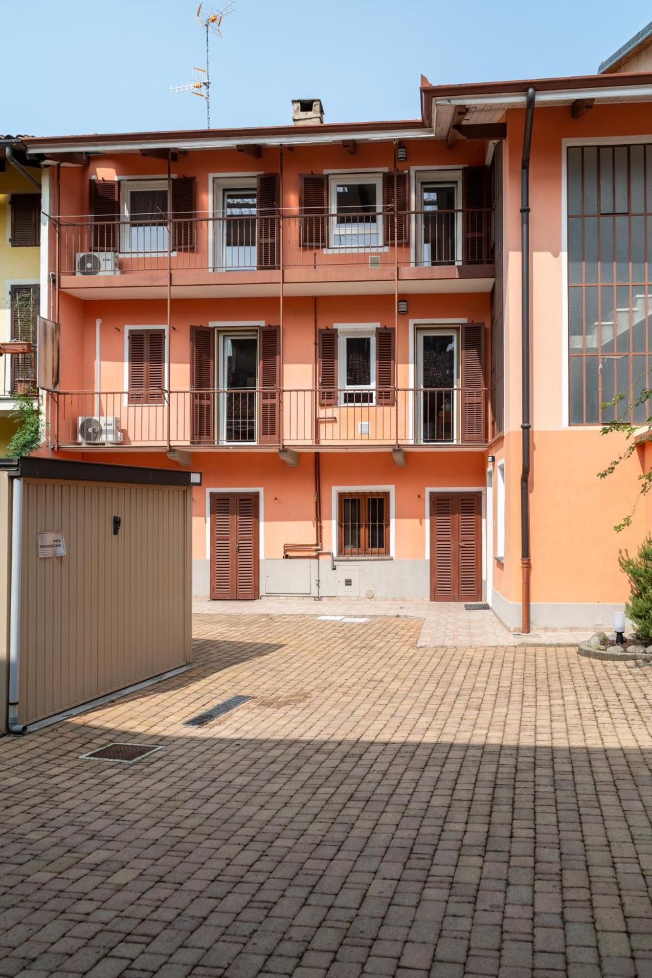 Casa Enry Appartement Biella Buitenkant foto