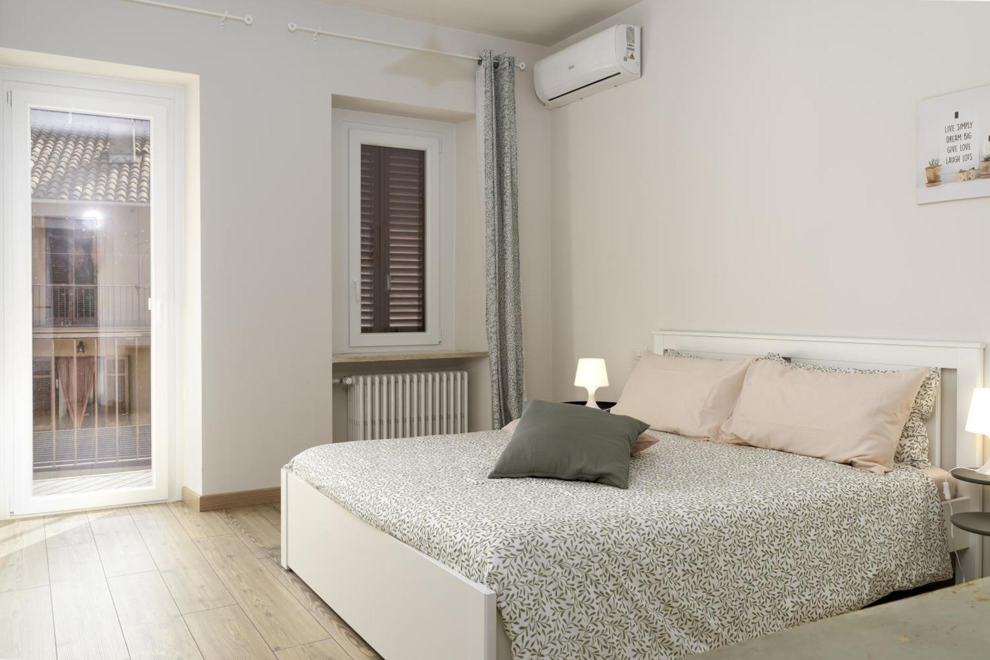 Casa Enry Appartement Biella Buitenkant foto